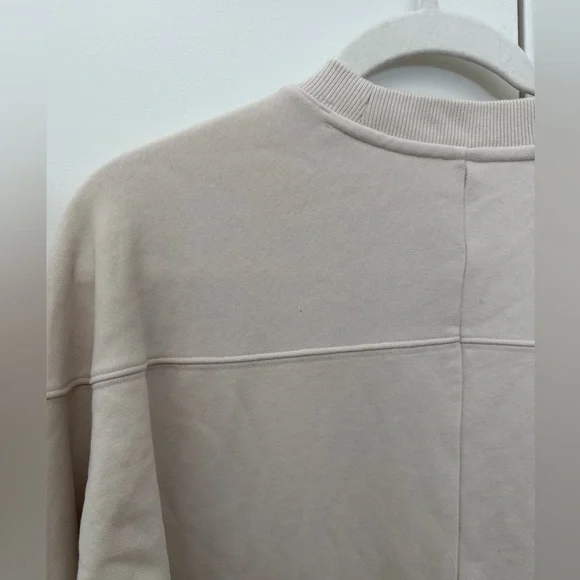 VUORI Sedona Weekender Crew in Bone color - BRAND NEW - Picture 5 of 7